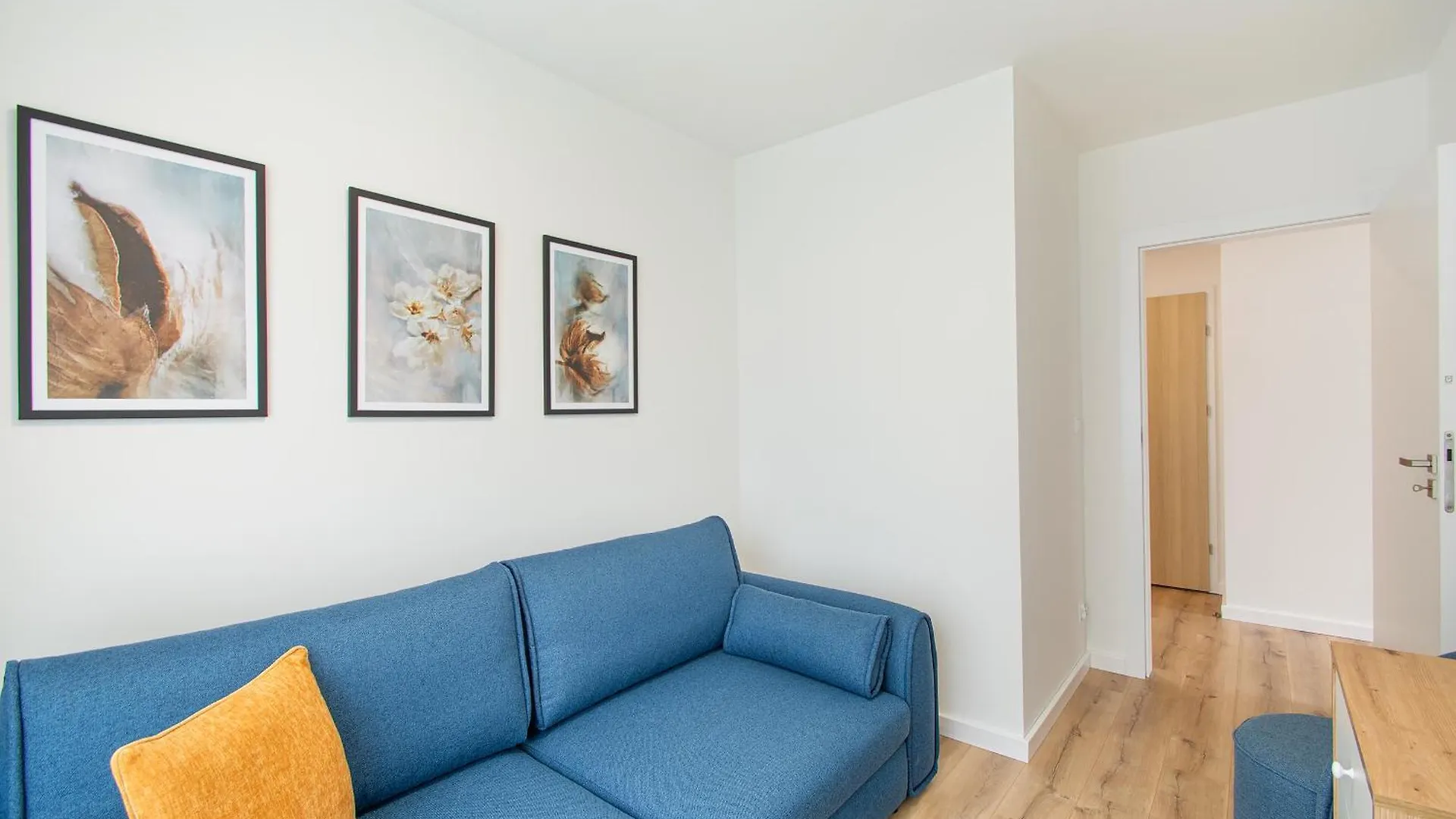 Apartment Apartament Bel Mare III By Holidaysun Kolobrzeg Poland